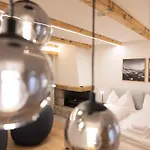 New Premium With Efireplace, Pool & Sauna * St. Moritz