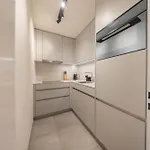 New Premium With Efireplace, Pool & Sauna *