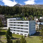 New Premium With Efireplace, Pool & Sauna St. Moritz